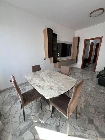 Appartamento in residenziale in Via Lanfranco della Pila 57 a