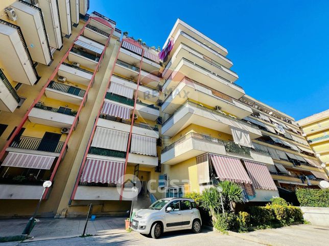 Appartamento in residenziale in Via Vincenzo Bellini 41