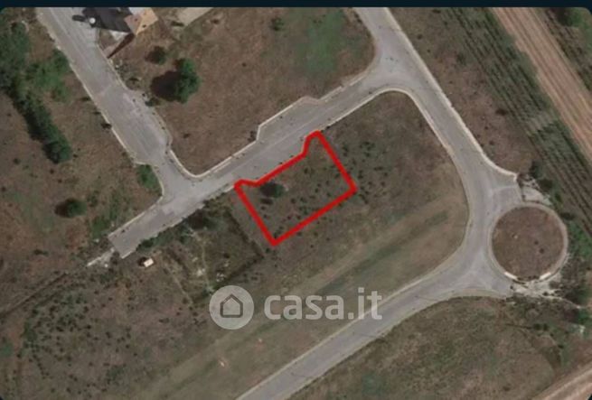 Terreno edificabile in residenziale in Contrada Peschiera