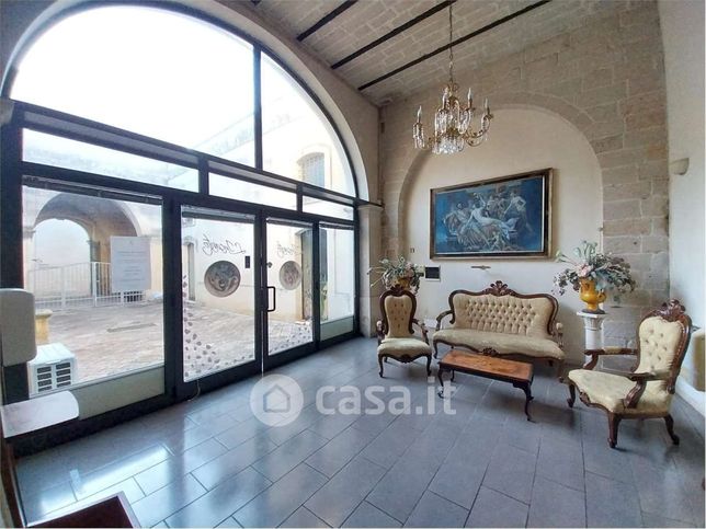 Ufficio in commerciale in Via Ospedale 30