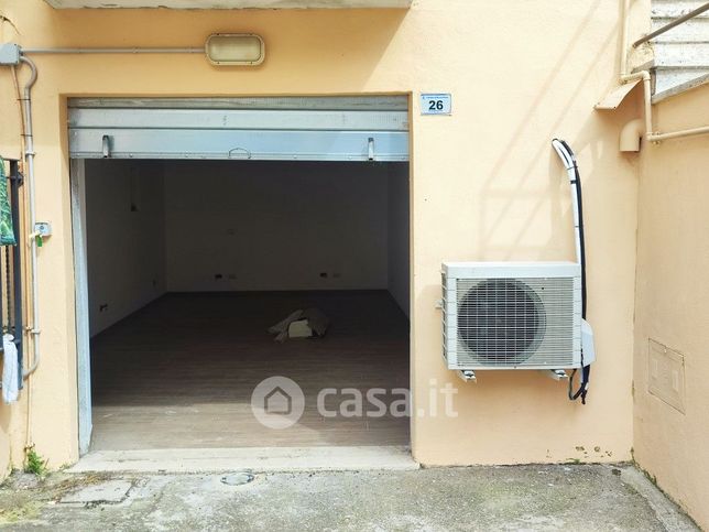 Ufficio in commerciale in Via Machiavelli 26