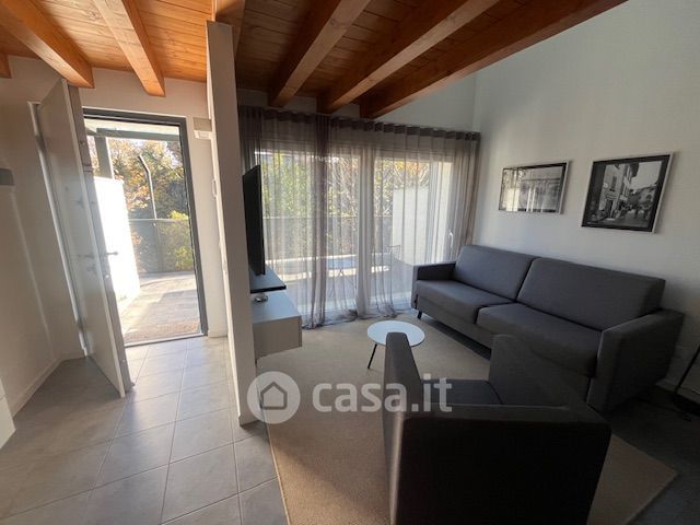 Loft in residenziale in Via Legler 12