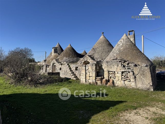 Baita/bungalow/chalet/trullo in residenziale in Via Falcecchia