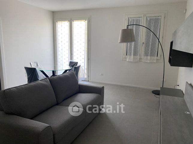 Appartamento in residenziale in Via Arrigo Boito 20
