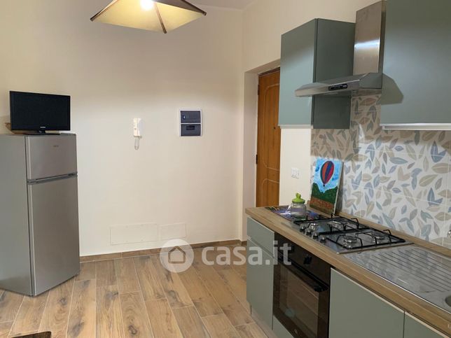 Appartamento in residenziale in Via Imperatore Federico