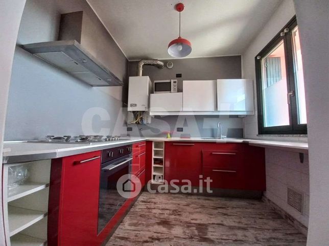 Appartamento in residenziale in Viale Padre G. B. Aguggiari 62