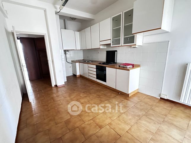 Appartamento in residenziale in Via Antonio Gallenga 2