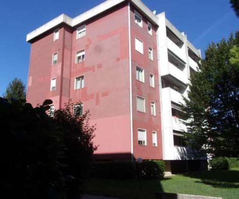 Appartamento in residenziale in Via Francesco Petrarca