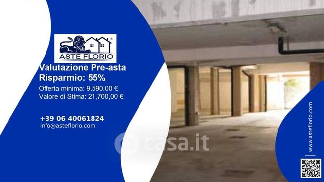Box/posto auto in residenziale in Viale Giovanni Maria Orecchioni