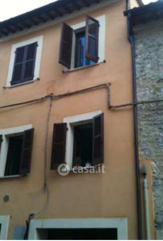 Appartamento in residenziale in Via Cesare Battisti