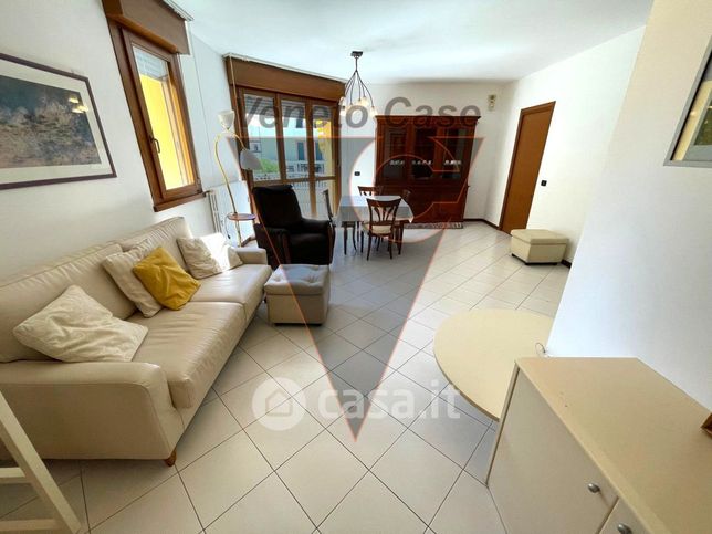 Appartamento in residenziale in Via Corsica