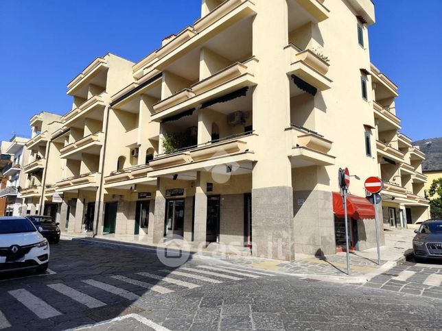 Appartamento in residenziale in Via Appia 317