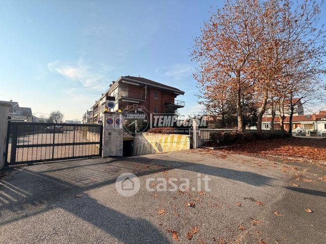 Box/posto auto in residenziale in Via Pirandello