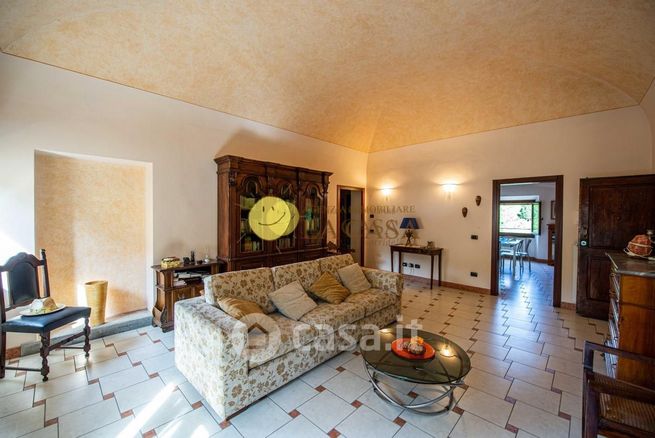 Appartamento in residenziale in Via Francesco Petrarca