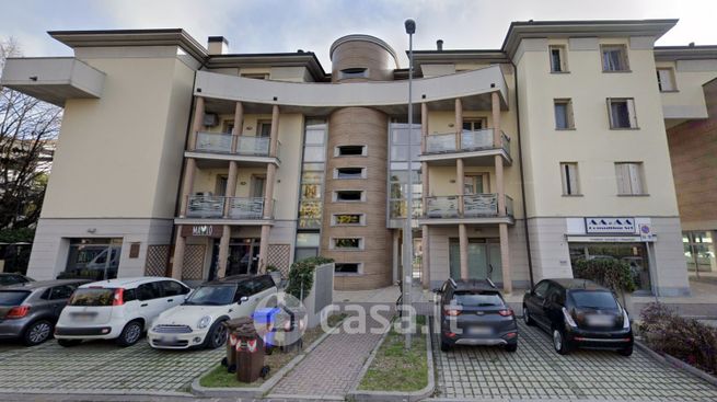 Appartamento in residenziale in Via L. A. Muratori 15