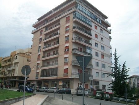 Appartamento in residenziale in Via Fabio Filzi