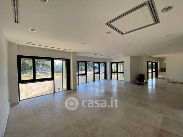 Appartamento in residenziale in Via Misurina