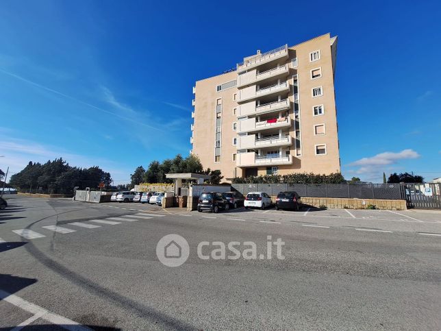 Ufficio in commerciale in Via Nuova di San Liborio 8