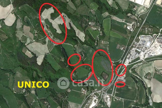 Terreno agricolo in commerciale in Strada Monte Peruzzo 3
