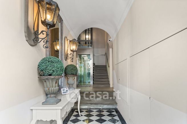 Appartamento in residenziale in Piazza dei Nerli 10