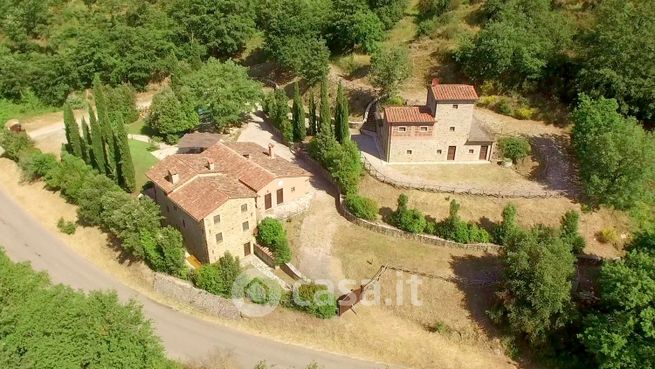 Villa in residenziale in Strada Provinciale 105