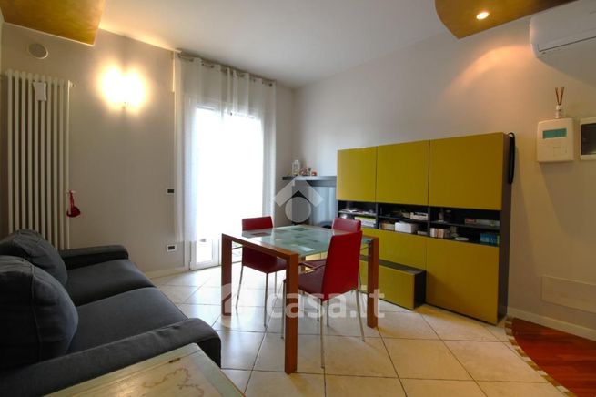 Appartamento in residenziale in Via E. Fermi 9
