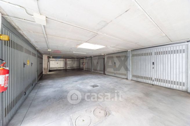 Box/posto auto in residenziale in 