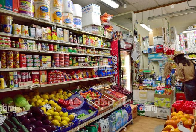 Attivitã /licenza (con o senza mura) in commerciale in Strada Statale 9 Via Emilia