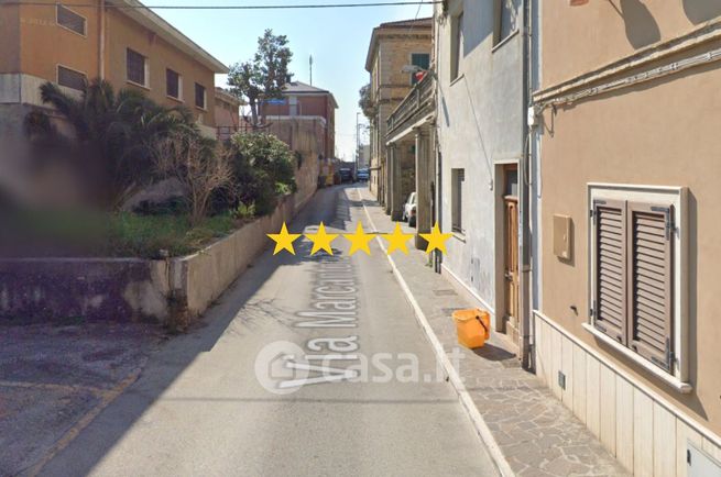 Appartamento in residenziale in Via Marcantoni