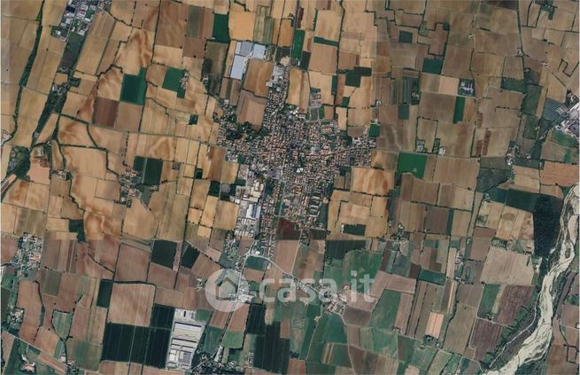 Terreno edificabile in residenziale in Via D. Calatroni