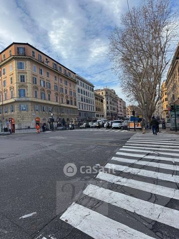 Appartamento in residenziale in Viale Giulio Cesare