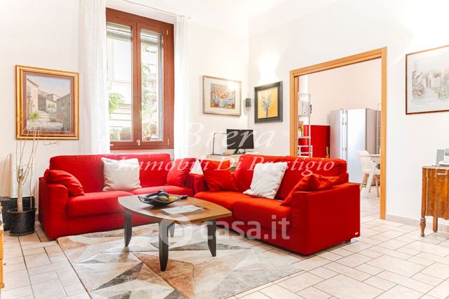 Appartamento in residenziale in Via Laurana