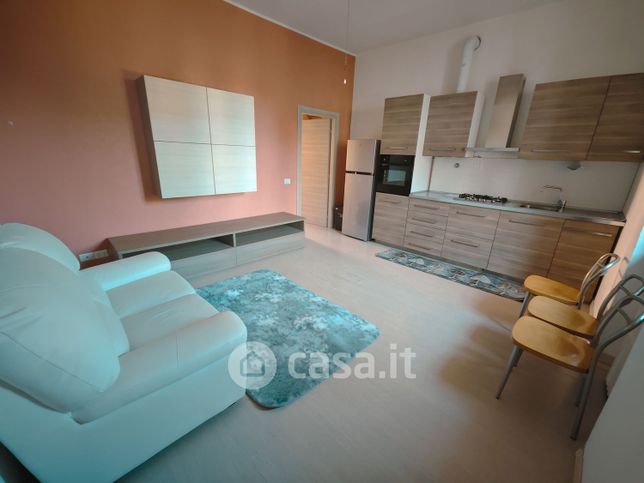 Appartamento in residenziale in Via Pavia