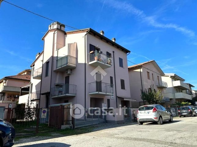 Appartamento in residenziale in Via della Lampara 18