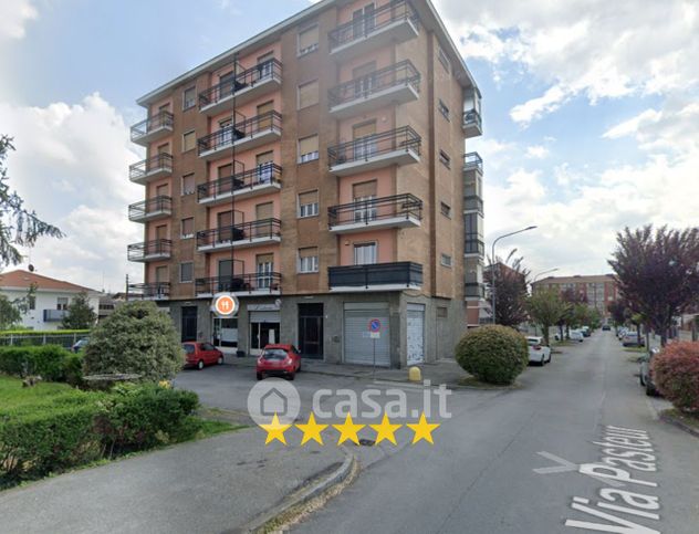 Appartamento in residenziale in Via Pasteur