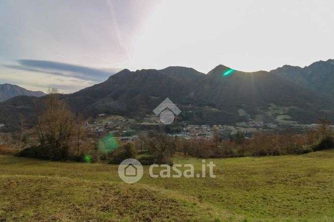 Terreno edificabile in residenziale in Via Aleno