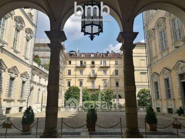 Garage/posto auto in residenziale in Via Gianbattista Bogino 11