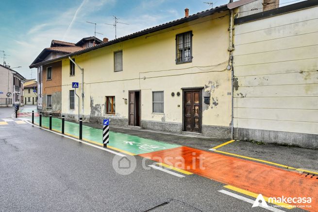 Appartamento in residenziale in Via Dante Alighieri 35