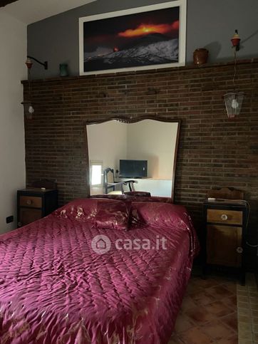 Attivitã /licenza (con o senza mura) in commerciale in Piazza Borgo