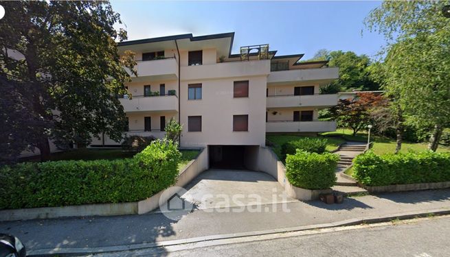 Appartamento in residenziale in Via V. Bachelet 46