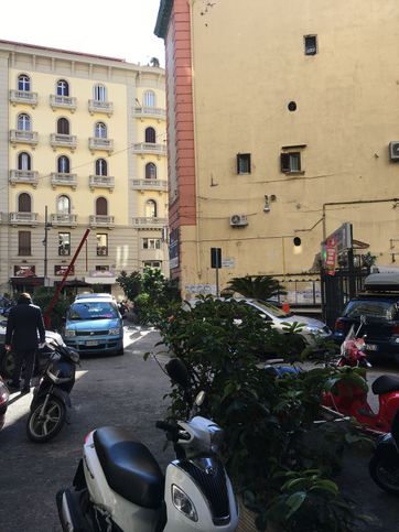 Ufficio in commerciale in Santa Lucia