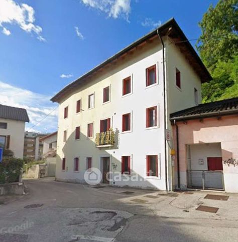 Appartamento in residenziale in Via Vittorio Veneto
