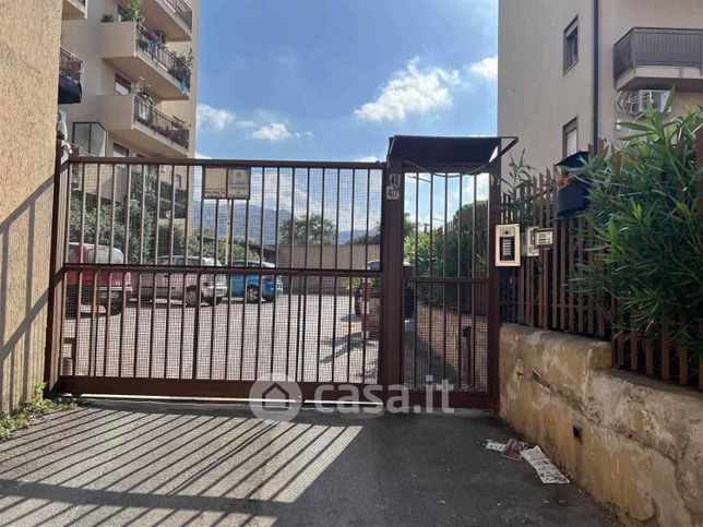 Appartamento in residenziale in Via Carlo del Prete 40