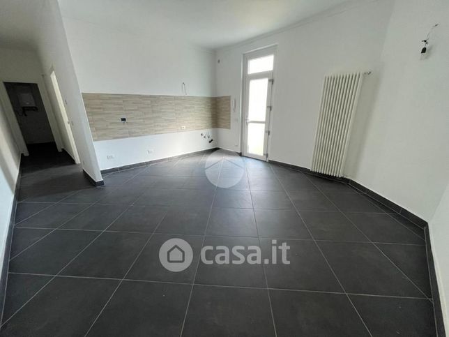 Appartamento in residenziale in Via Lega Lombarda 8