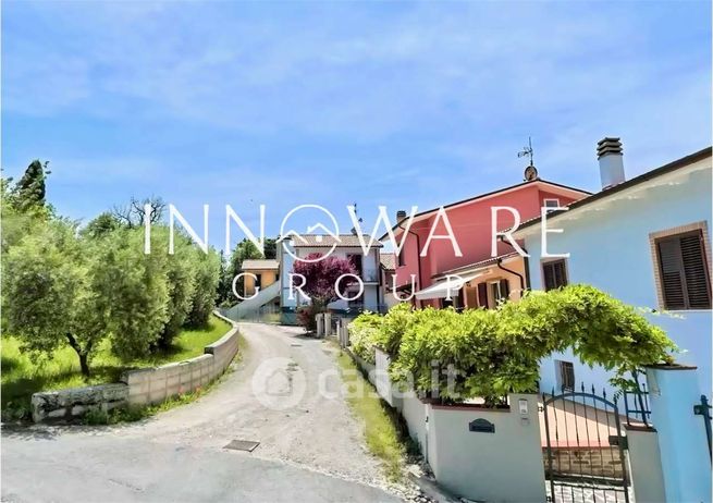 Appartamento in residenziale in Via Monte Vettore 3