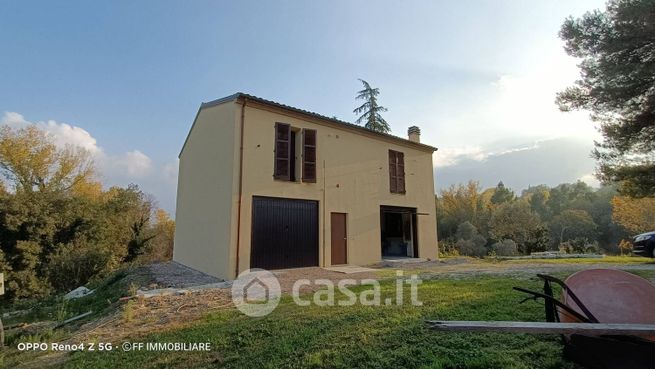 Casa indipendente in residenziale in Contrada Santissimo Crocifisso