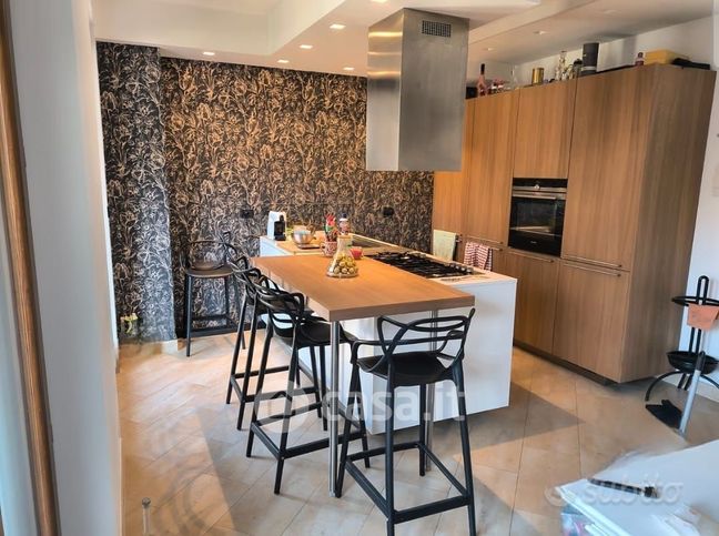 Appartamento in residenziale in Via Erasmo Mari