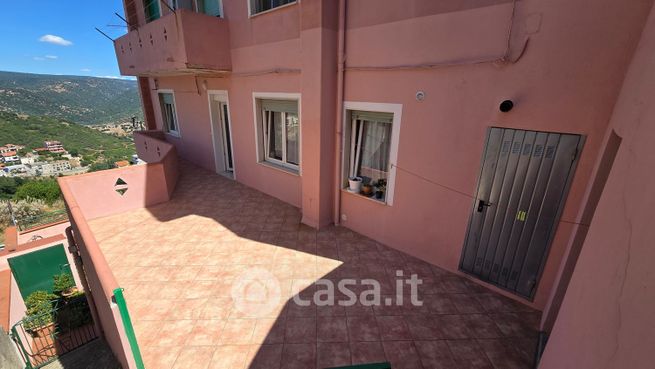 Appartamento in residenziale in Via Lollove