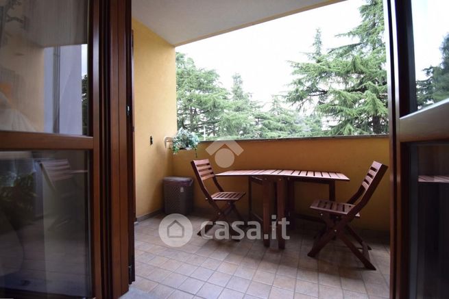Appartamento in residenziale in Via Volturno