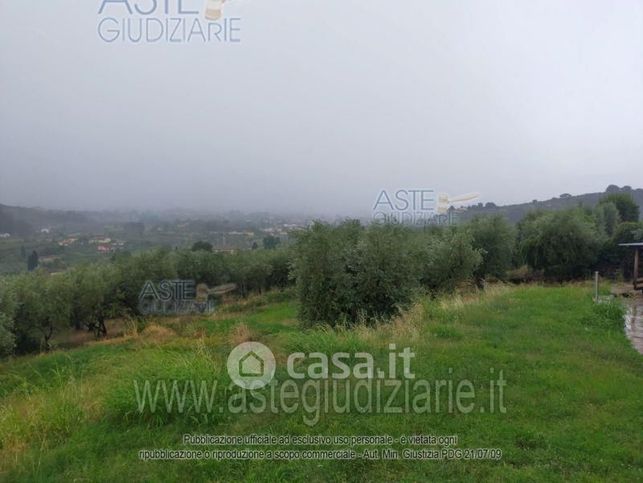 Terreno edificabile in residenziale in Via di Caloria